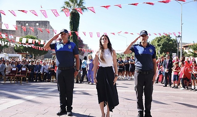 Alaçatı ve Çeşme’nin Kurtuluşu 103. yılında coşkuyla kutlandı