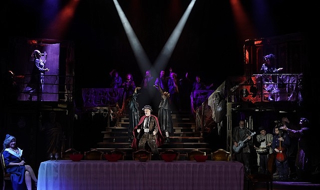 Zengin Bir Kadının İntikam Arayışının Hikâyesi: “Bir Ziyaret”