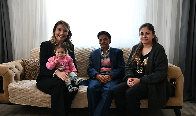 Dünya Romanlar Günü’nde Anlamlı Ziyaret