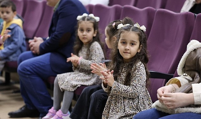 Kartepe’de Tiyatro Rüzgarı