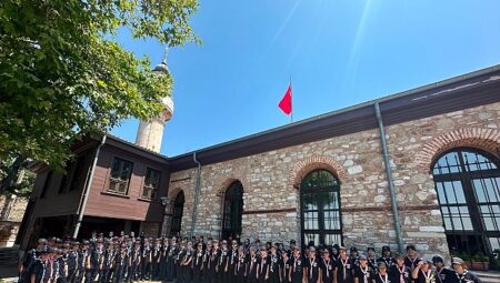 İzciler, “Gez-Gör” ile Kocaeli’yi adım adım keşfetti
