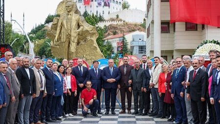 Keçiören’de 30 Ağustos Zafer Bayramı’nın 104. Yıl Dönümü Kutlandı