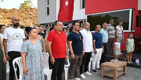 Kemer’de yaz sanat kurslarında sertifika heyecanı