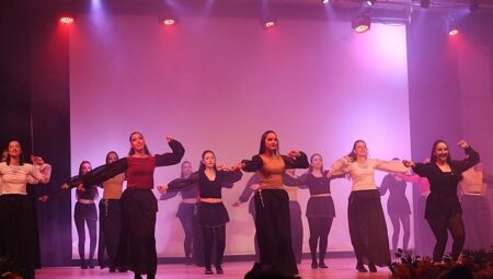 Karşıyaka’da halk dansları kurslarına rekor kayıt!