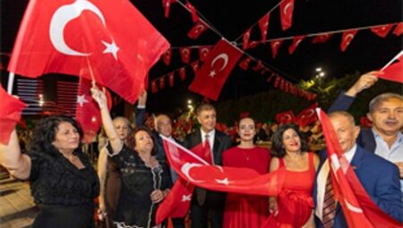 Kurtuluşun 104’üncü yıl coşkusu 9 Eylül Resepsiyonu ile başladı