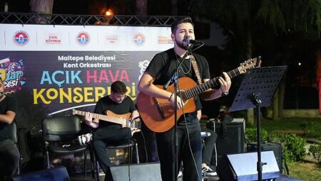 Maltepe’de Ezgiler Mahallelere Taştı