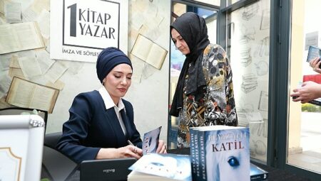 Osmangazi’de Yazarları Okurlarıyla Bir Araya Getiren Buluşmalar