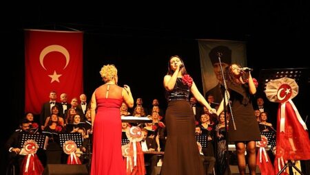 Cumhuriyet’in 103’üncü yılı Nilüfer’de konserle kutlandı