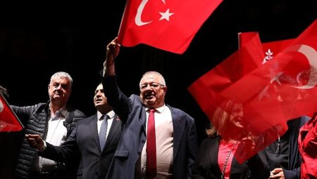 Edremit’te Cumhuriyet Bayramı coşkuyla kutlanacak