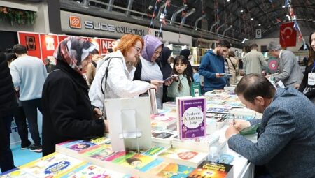 İnegöl Kitap Günlerinde Yazar Buluşmaları Başlıyor
