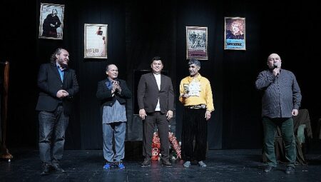 Kardeş tiyatrodan Maltepe’de unutulmaz gece