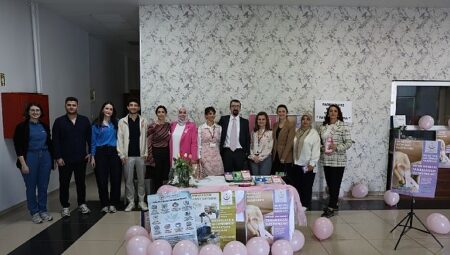 Kartepe’de Meme Kanserinde Erken Teşhise Dikkat Çekildi