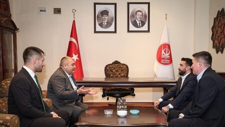 Keçiören’de “Geçmişten Günümüze Öncüler Buluşması” Gerçekleştirildi
