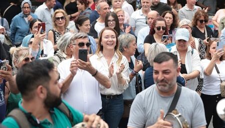 Kemeraltı’nda festival heyecanı başlıyor: Başkan Mutlu’dan İzmirlilere davet