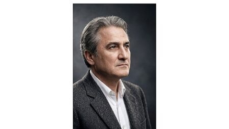 Necip Fazıl Çocuk Edebiyatı Ödülü’nün sahibi Gökhan Akçiçek oldu