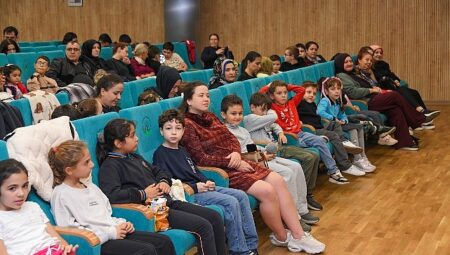 Osmangazi’de “Barış Adası” Çocuklarla Buluştu